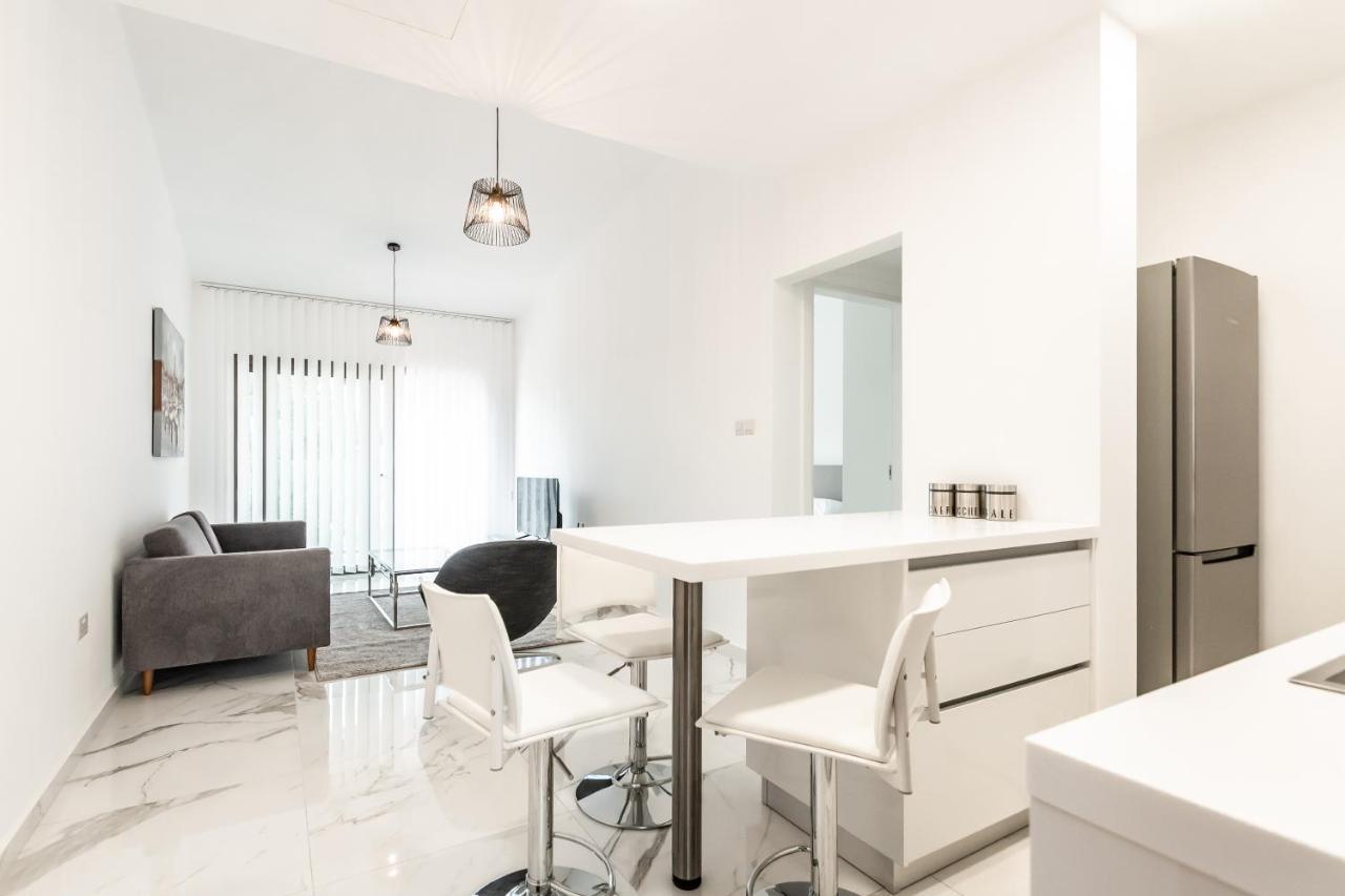Апартаменты Silver House Boutique Пафос Экстерьер фото